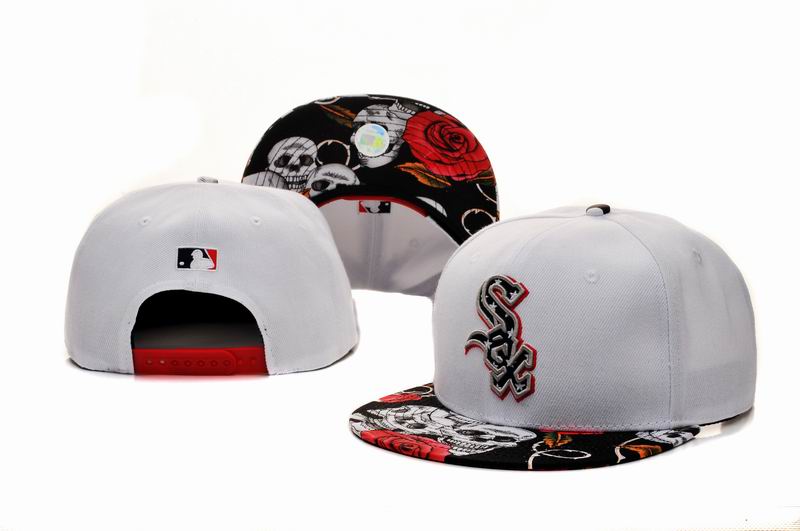 MLB Chicago White Sox NE Snapback Hat #27